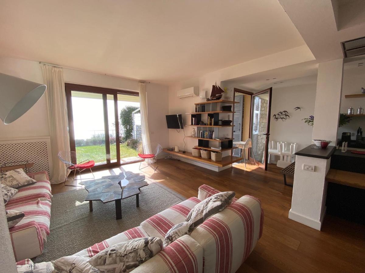 Casa Mirella, Un Gioiello Unico Villa Камогли Екстериор снимка