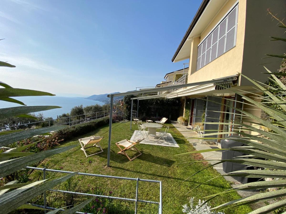 Casa Mirella, Un Gioiello Unico Villa Камогли Екстериор снимка